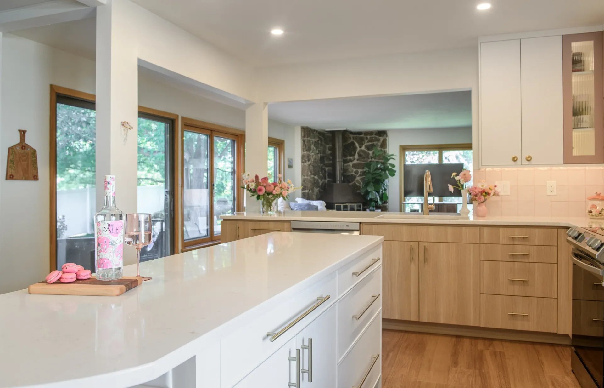 Previous kitchen before remodel