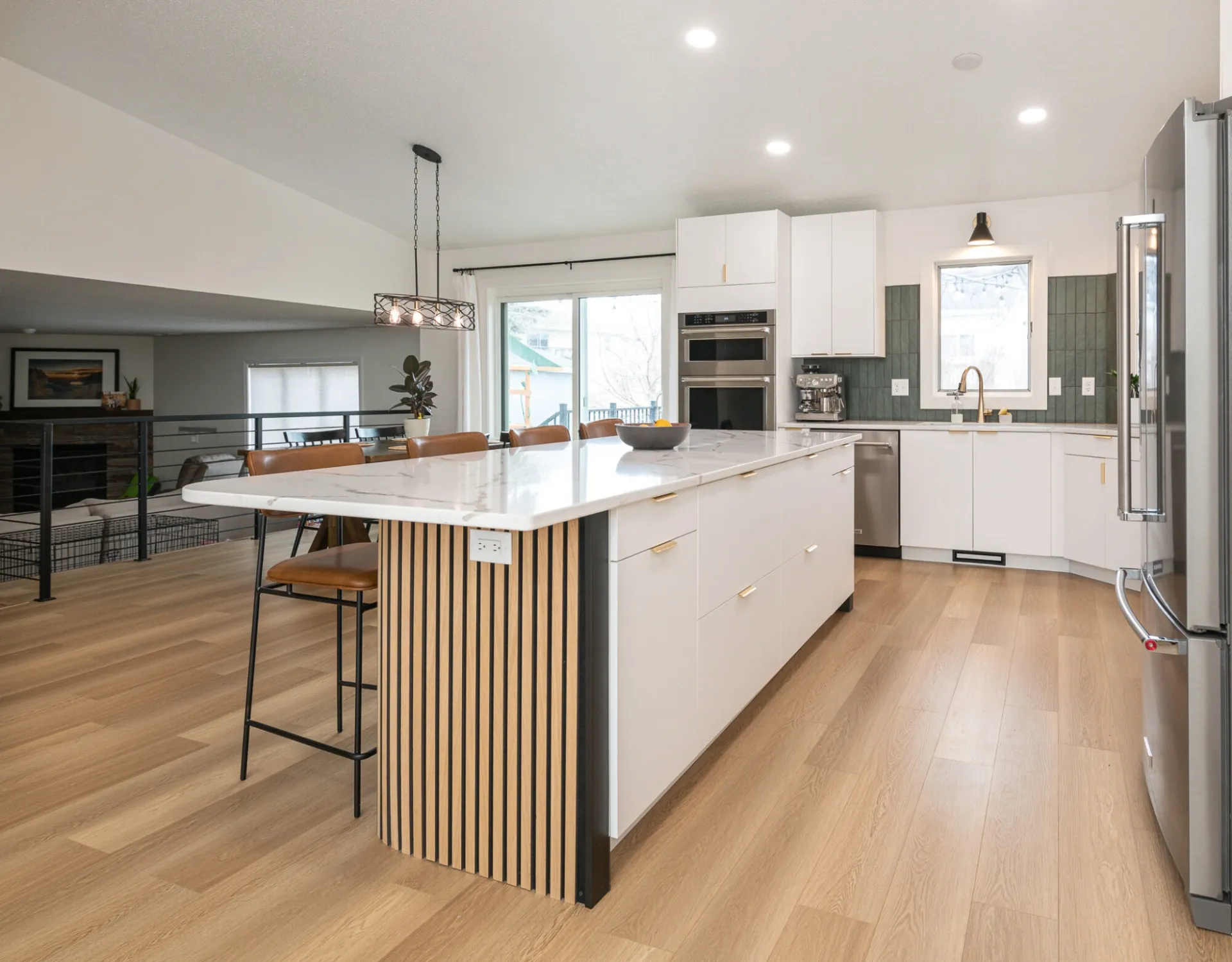 Previous kitchen before remodel
