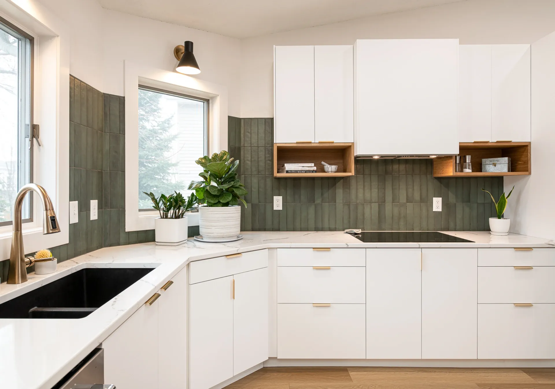 Previous kitchen before remodel