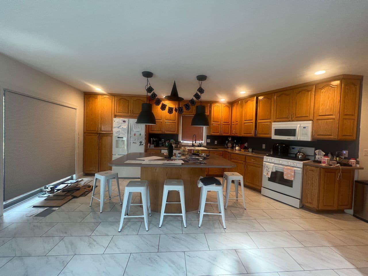 Previous kitchen before remodel